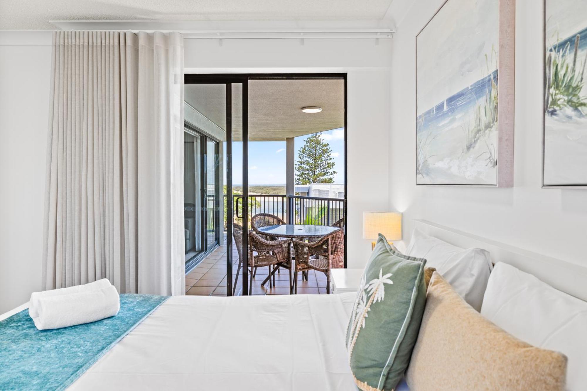Belaire Place Motel Apartments Caloundra Exterior foto
