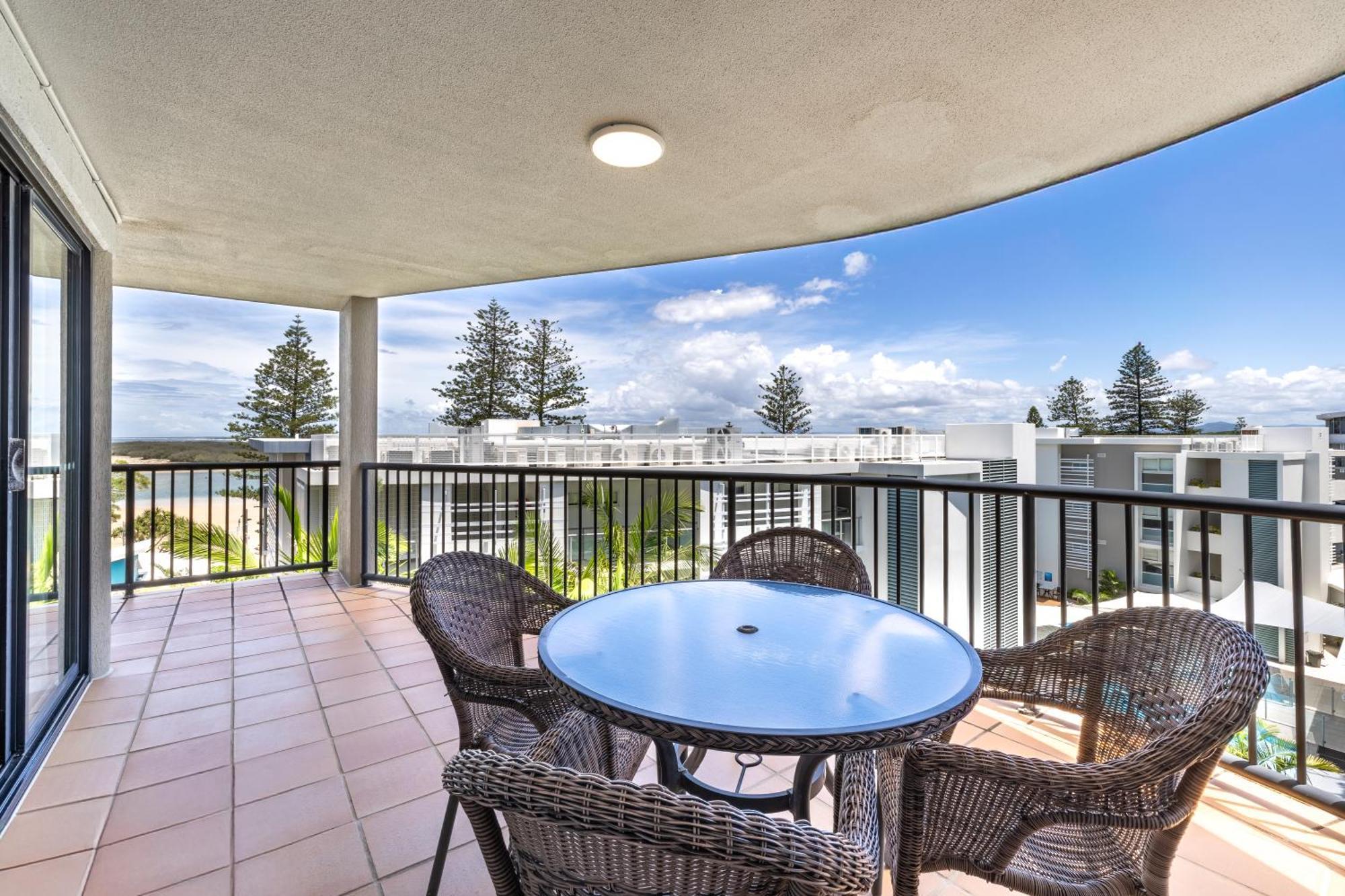 Belaire Place Motel Apartments Caloundra Exterior foto