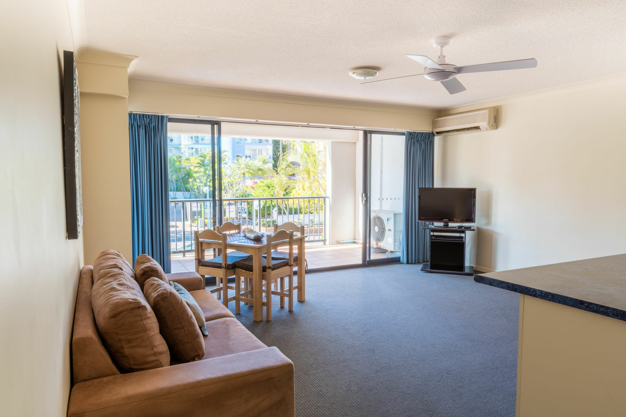 Belaire Place Motel Apartments Caloundra Exterior foto
